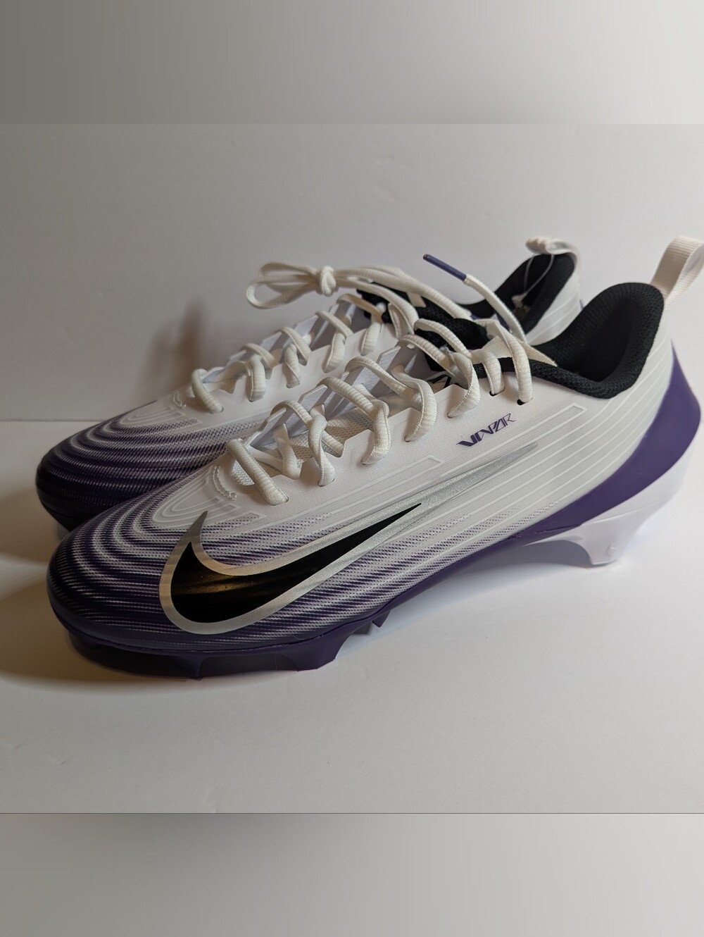 Nike Vapor Speed 3 Court Purple Football Cleats HM8849-101 Men's Size 9